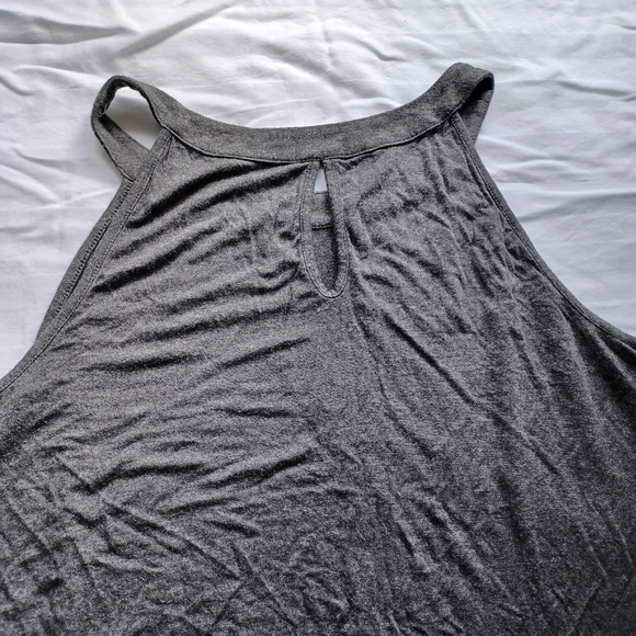 Torrid Super Soft Knits Size 3 Tank Top LOVE in Florals on Gray - Picture 4 of 11